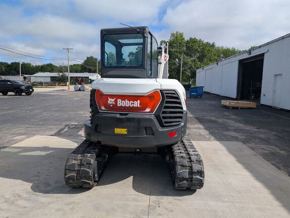 Image of Bobcat E55 equipment image 3