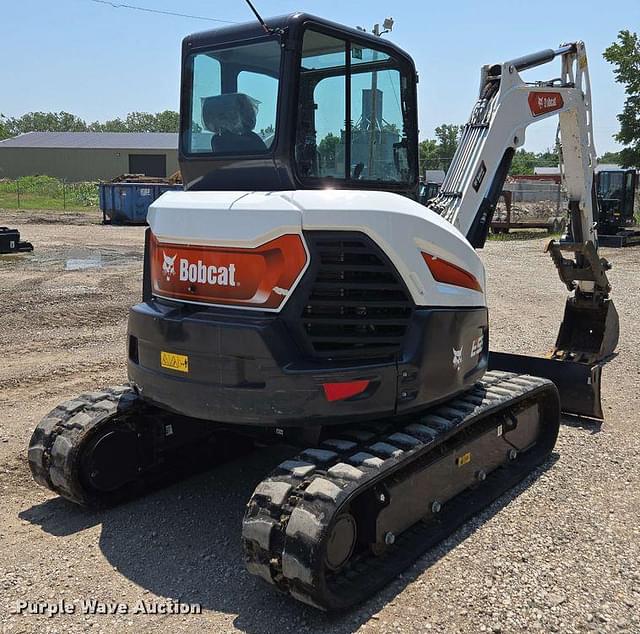 Image of Bobcat E55 equipment image 4
