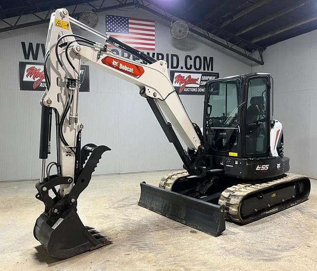 Image of Bobcat E55 equipment image 2