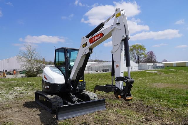 Image of Bobcat E55 equipment image 2
