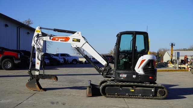Image of Bobcat E55R2 equipment image 1