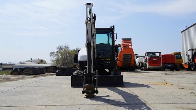 Image of Bobcat E60 equipment image 2