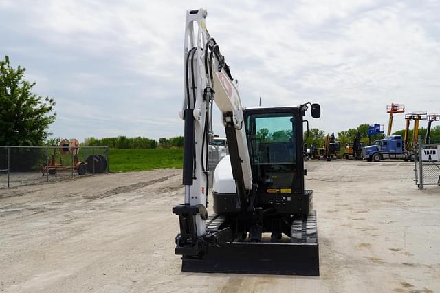 Image of Bobcat E60 equipment image 3