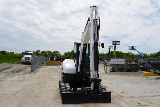 Image of Bobcat E60 equipment image 4