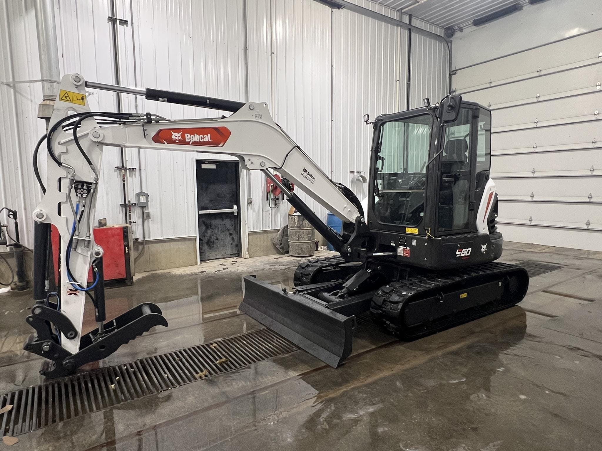 2024 Bobcat E60 Equipment Image0