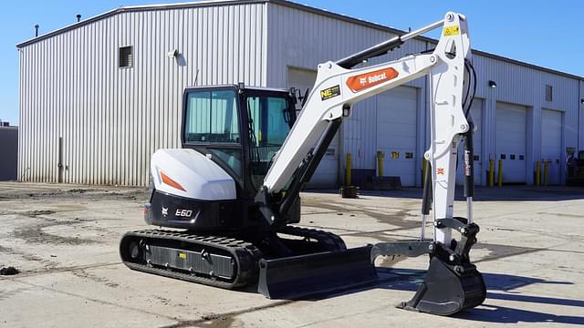 Image of Bobcat E60 equipment image 4