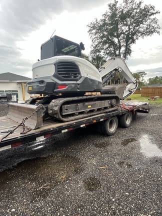 Main image Bobcat E88