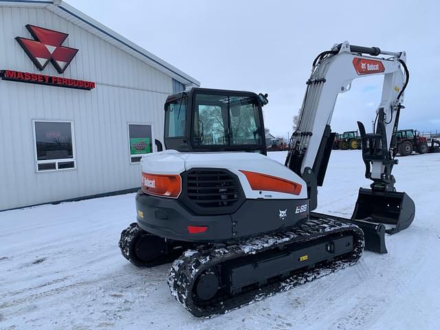 Image of Bobcat E88 equipment image 2