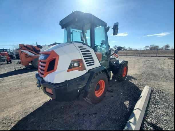 Image of Bobcat L85 equipment image 2