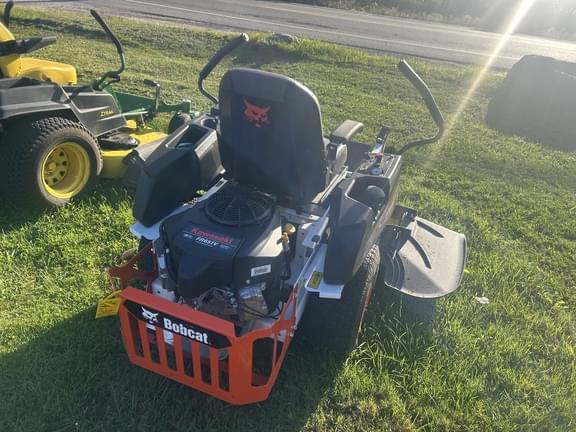Image of Bobcat ZT2000 equipment image 3
