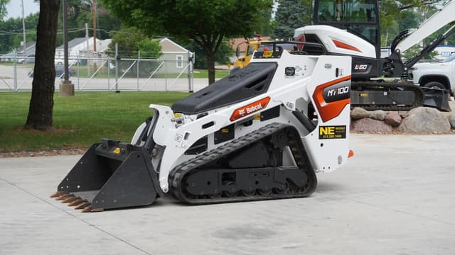Image of Bobcat MT100 equipment image 1