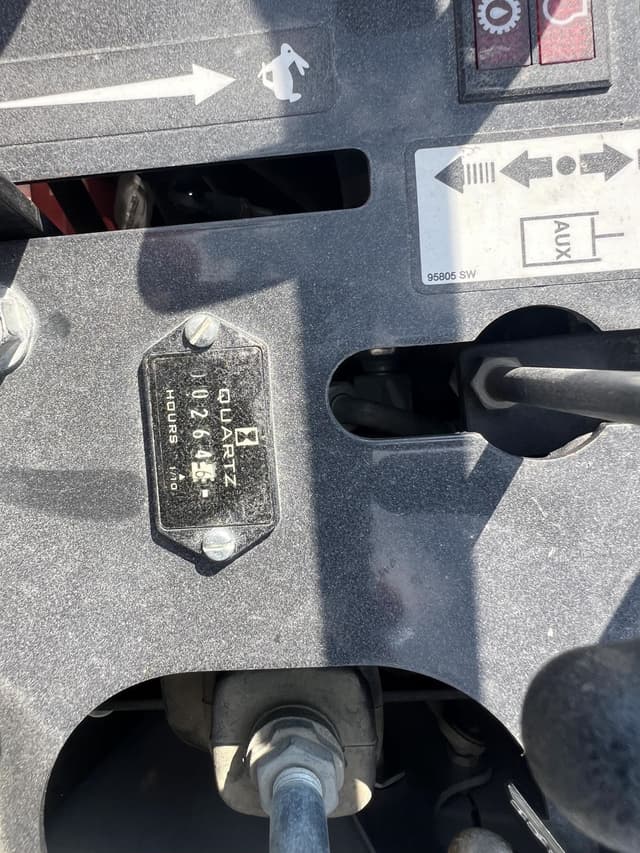 Image of Bobcat MT100 equipment image 4