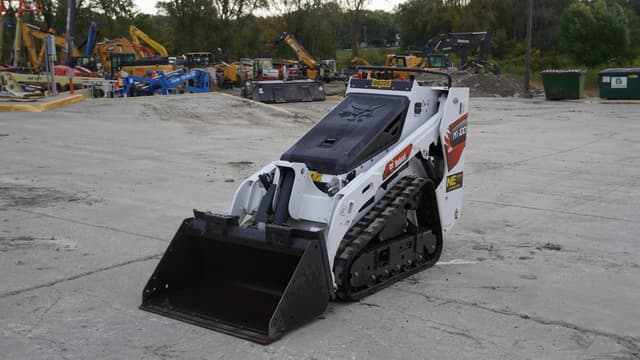 Image of Bobcat MT100 equipment image 3