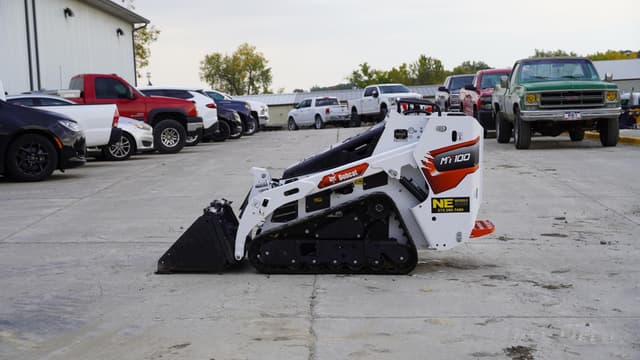 Image of Bobcat MT100 equipment image 2