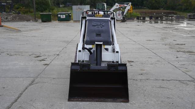 Image of Bobcat MT100 equipment image 4