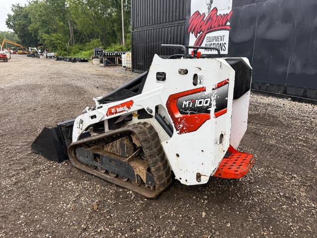 Image of Bobcat MT100 equipment image 1