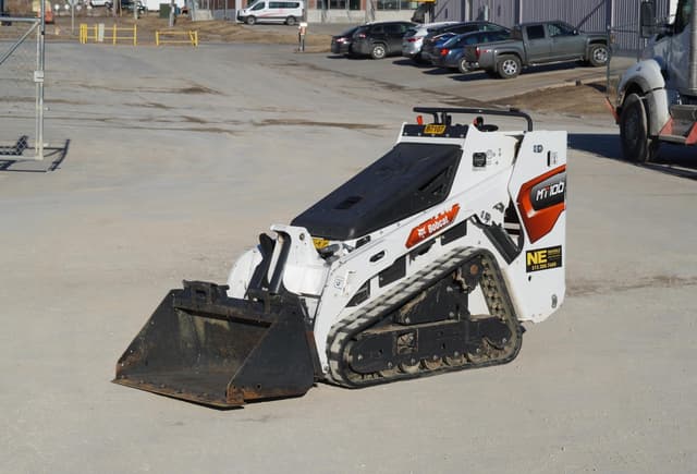 Image of Bobcat MT100 equipment image 1