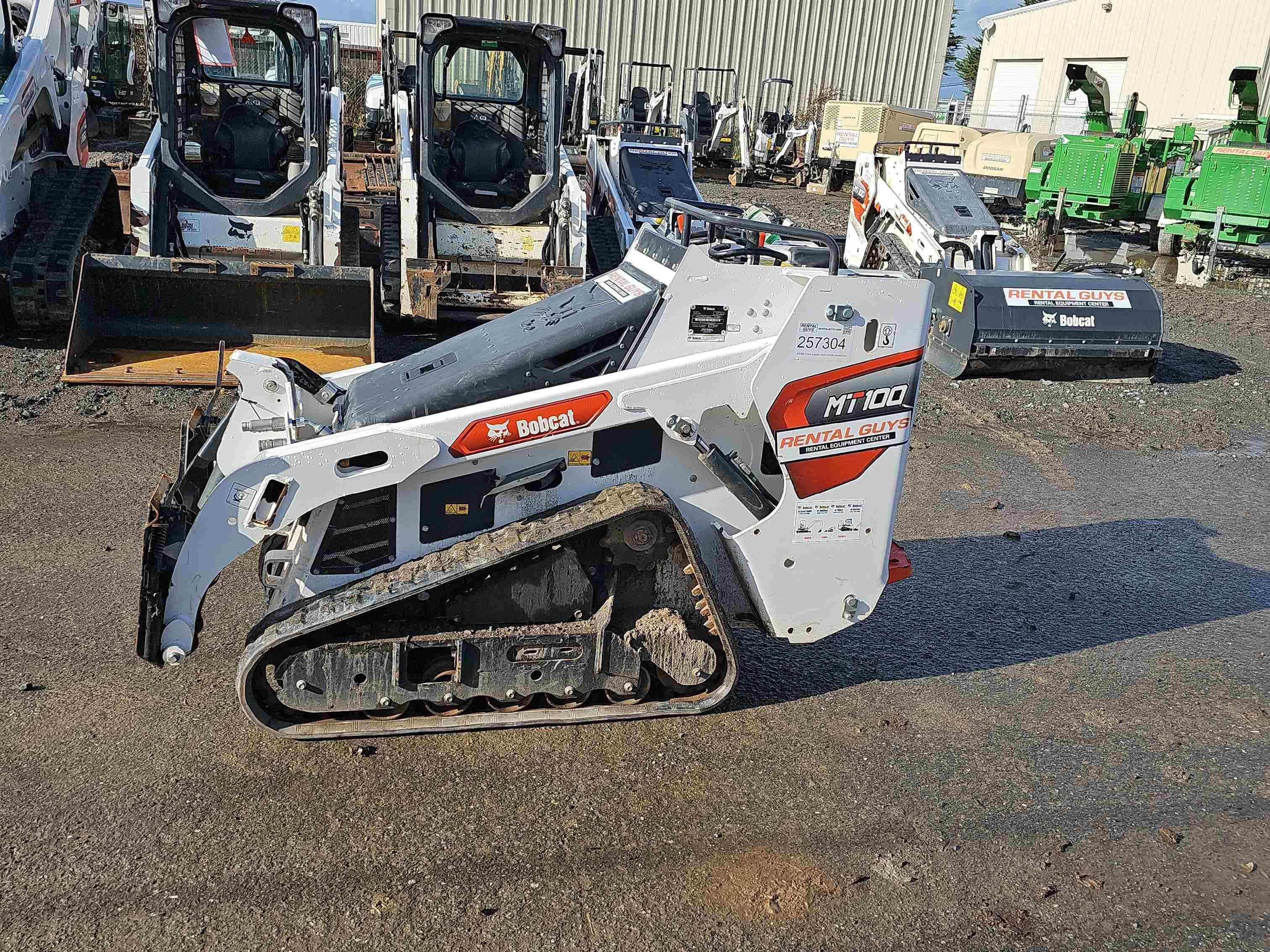 2024 Bobcat MT100 Equipment Image0