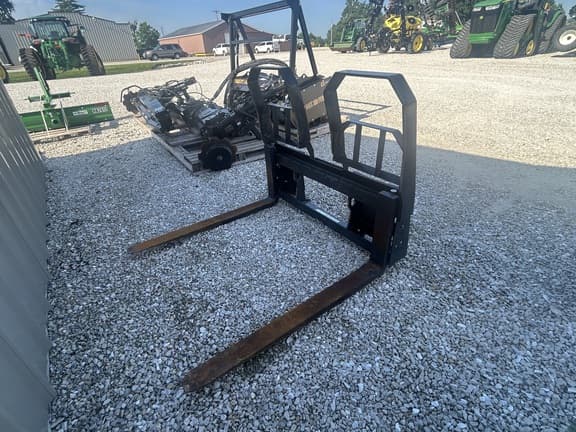 Image of Bobcat Pallet Fork SD equipment image 3