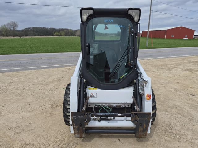 Image of Bobcat S450 equipment image 2