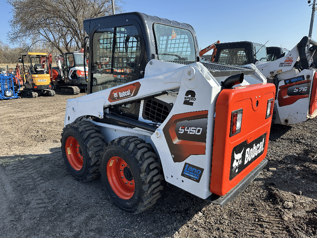 Image of Bobcat S450 equipment image 4