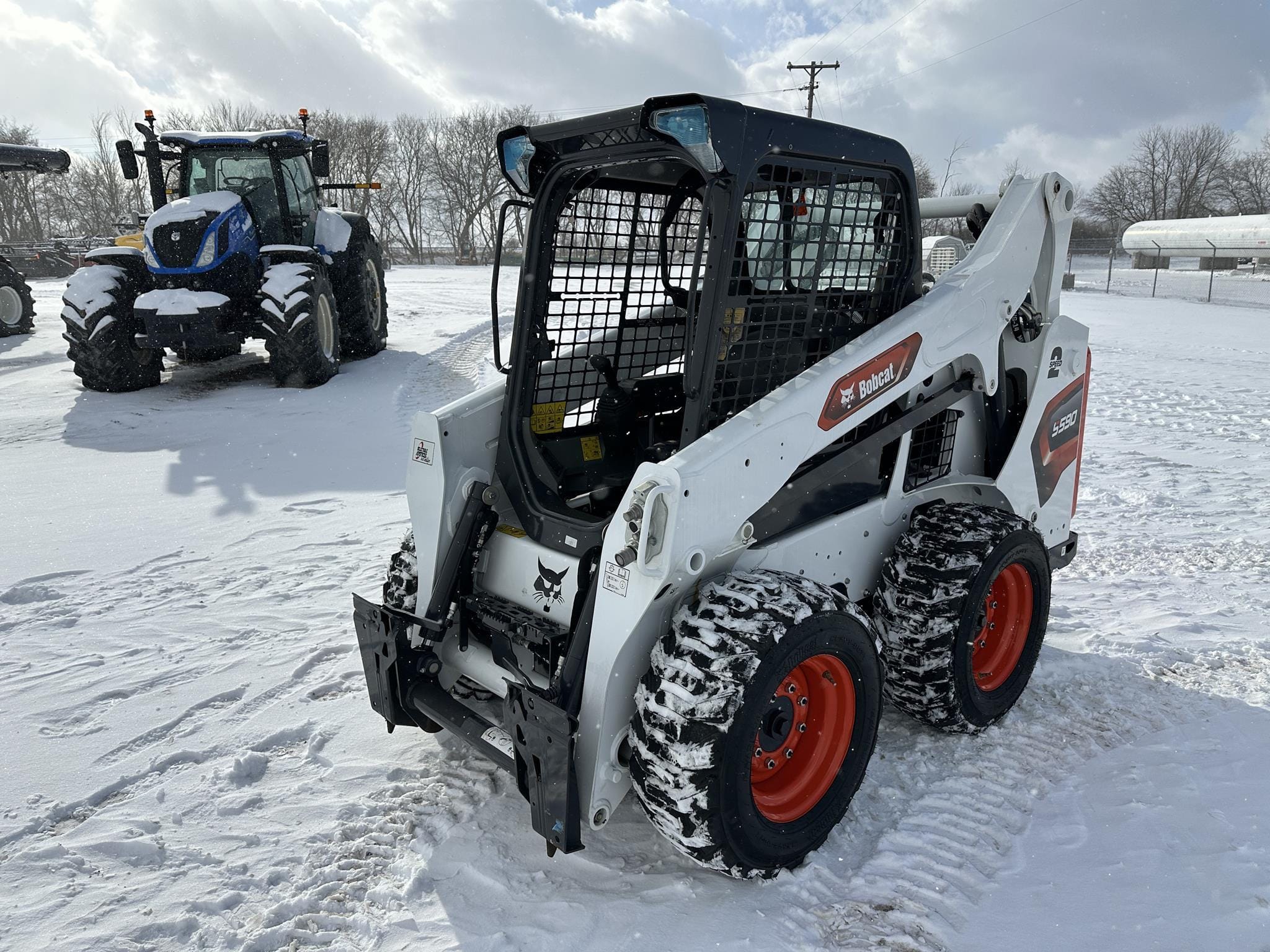 2024 Bobcat S590 Equipment Image0