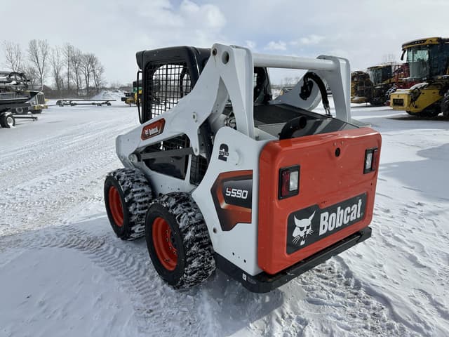 Image of Bobcat S590 equipment image 2
