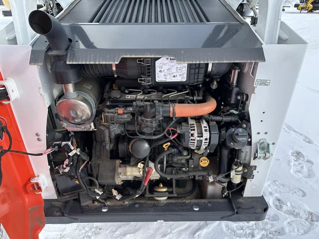 Image of Bobcat S590 equipment image 4