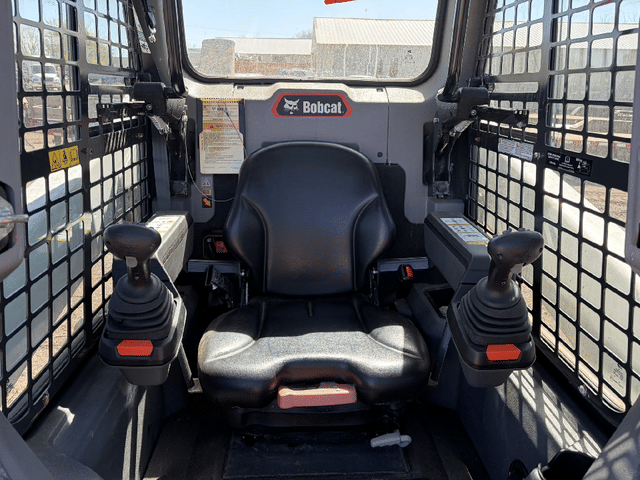 Image of Bobcat S62 equipment image 1