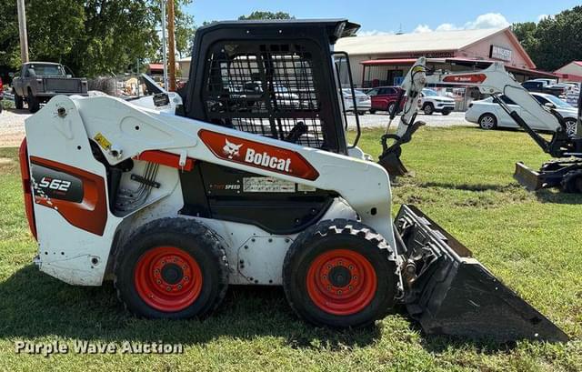 Image of Bobcat S62 equipment image 3