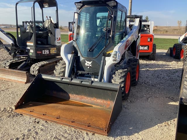 Image of Bobcat S64 equipment image 4