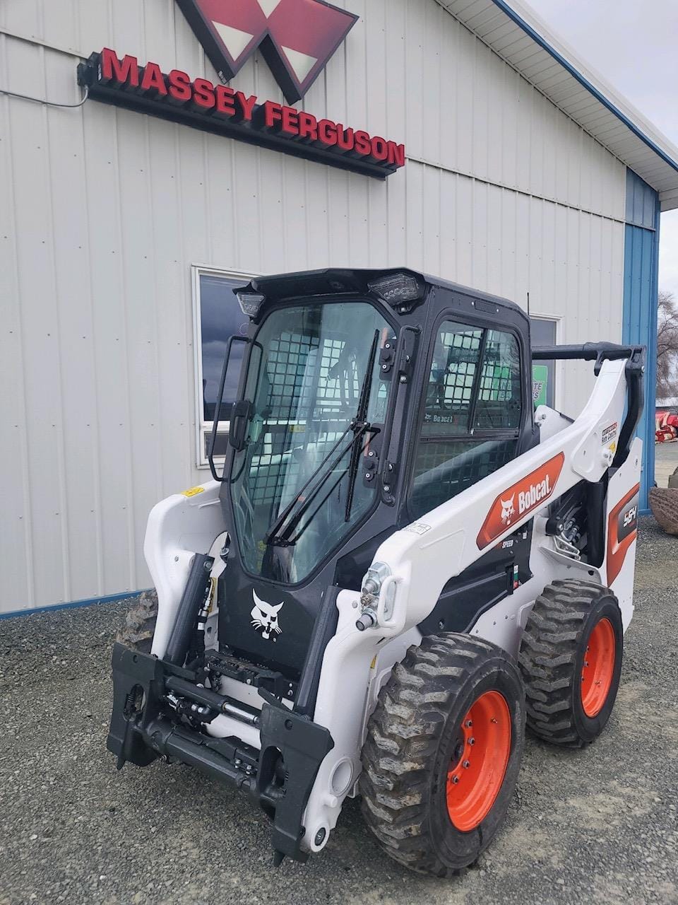 Main image Bobcat S64