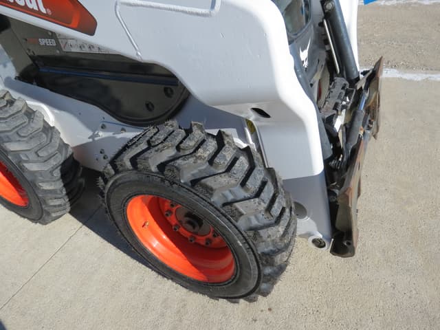 Image of Bobcat S64 equipment image 4
