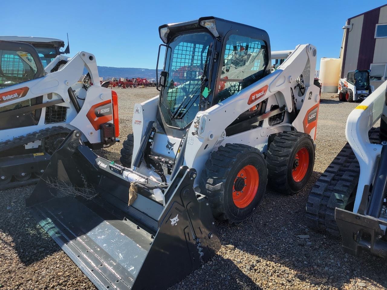 2024 Bobcat S650 Equipment Image0