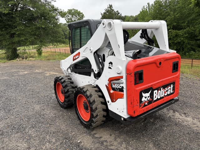 Image of Bobcat S650 equipment image 4