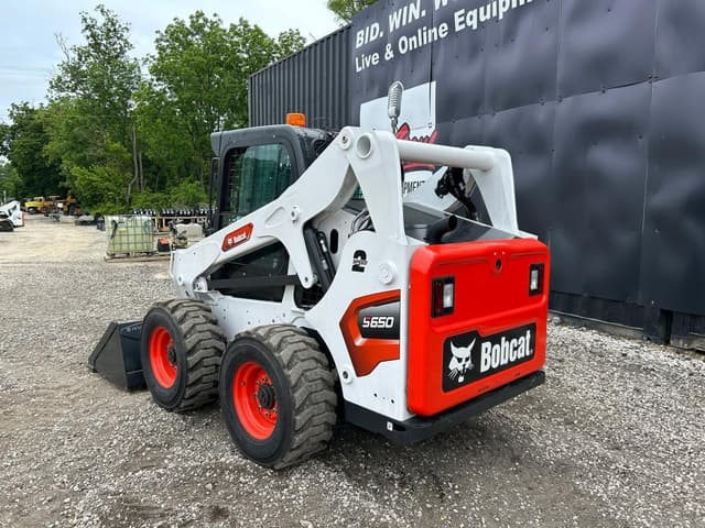 Image of Bobcat S650 equipment image 1