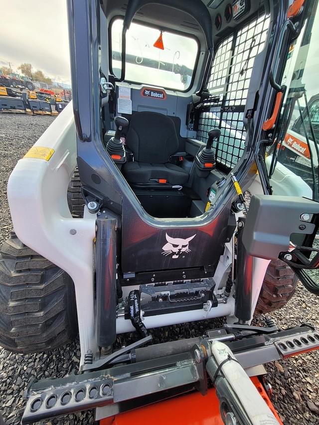 Image of Bobcat S66 equipment image 3