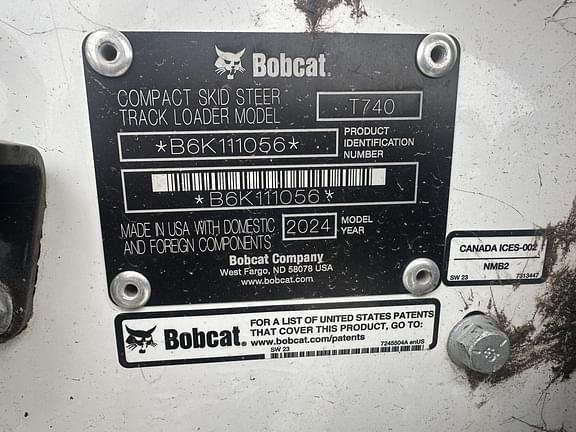 Image of Bobcat S740 equipment image 1