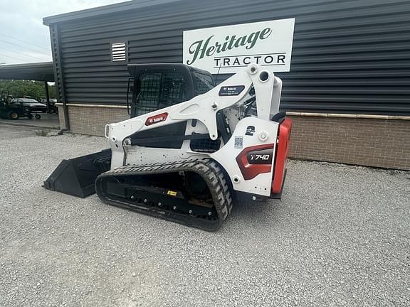 Image of Bobcat S740 equipment image 3