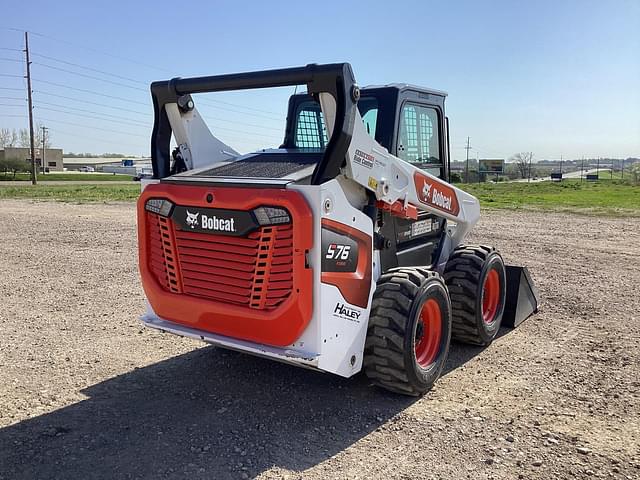 Image of Bobcat S76 equipment image 2