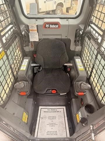 Image of Bobcat S76 equipment image 4