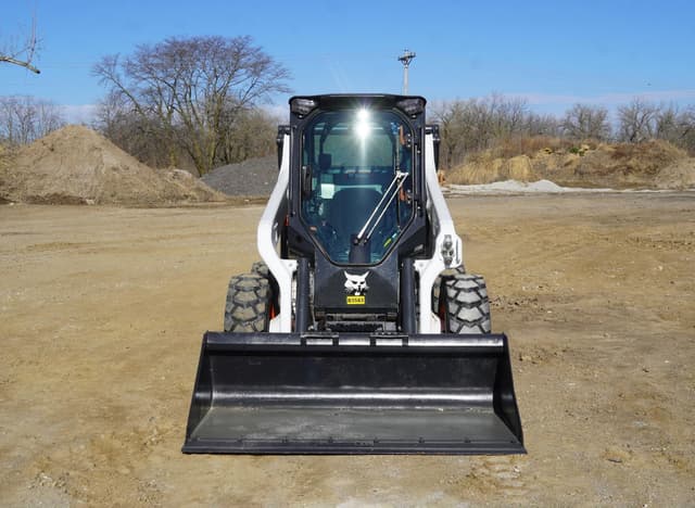 Image of Bobcat S76 equipment image 3