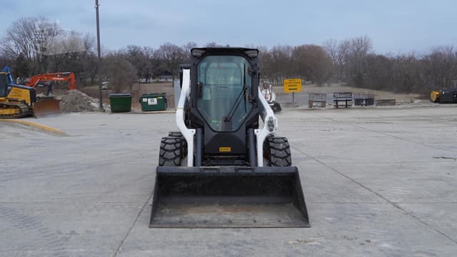 Image of Bobcat S76 equipment image 3