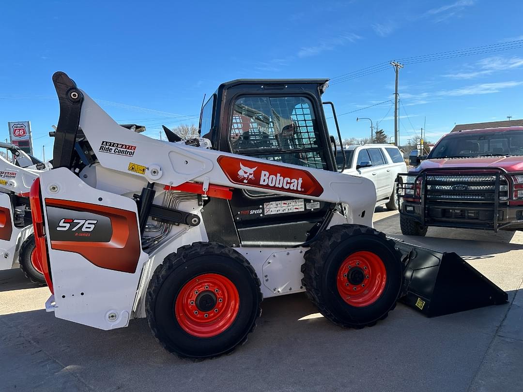 Image of Bobcat S76 Image 1