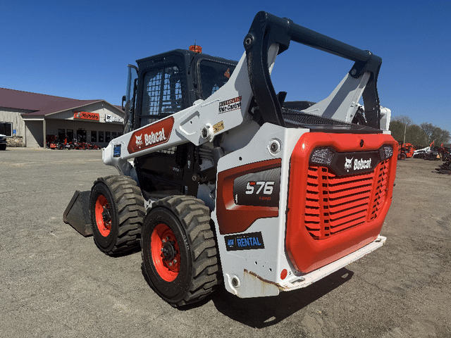 Image of Bobcat S76 equipment image 3