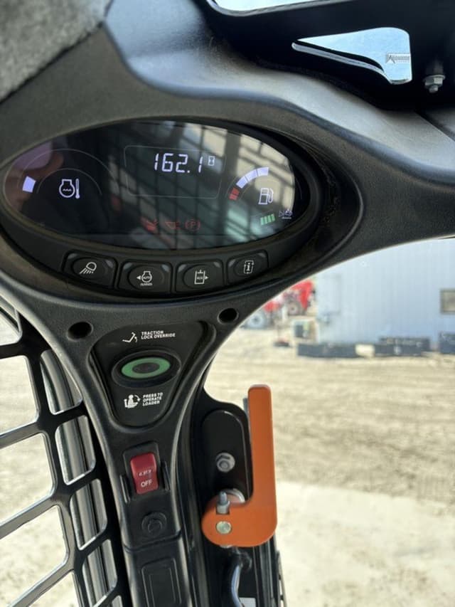 Image of Bobcat S770 equipment image 4