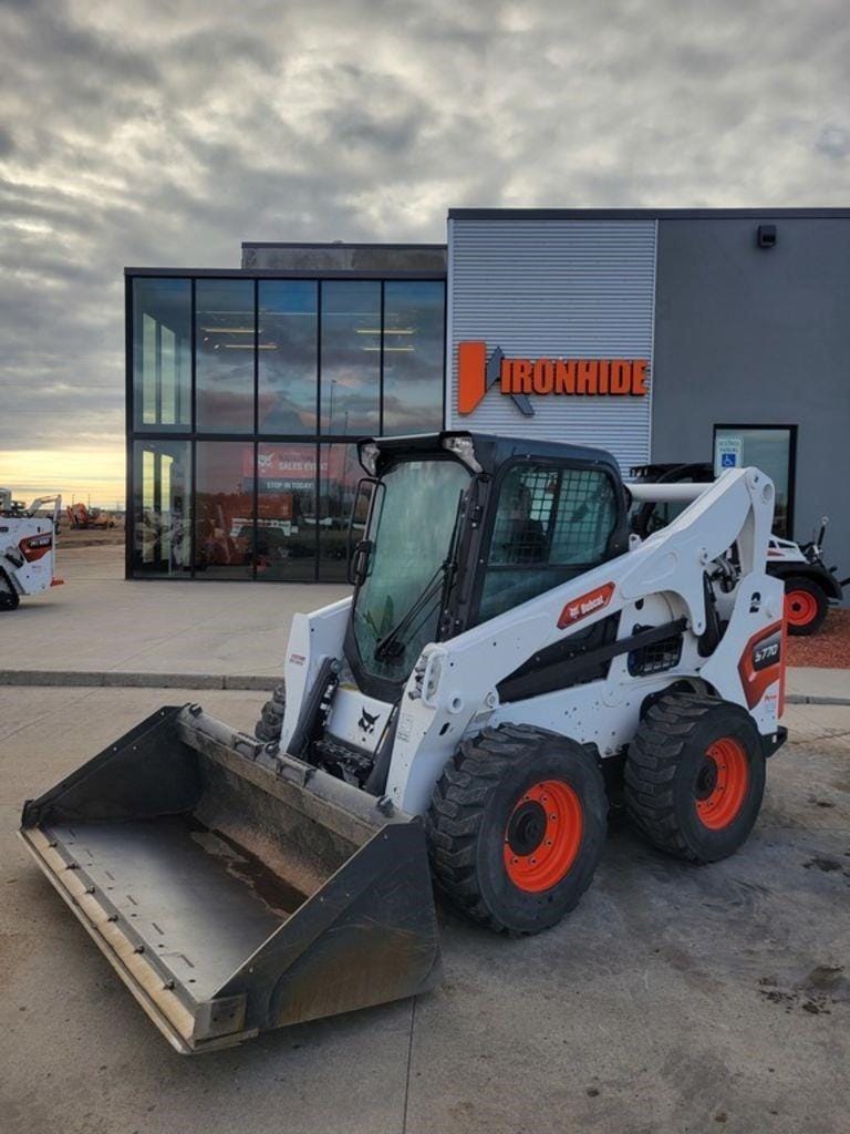 2024 Bobcat S770 Equipment Image0