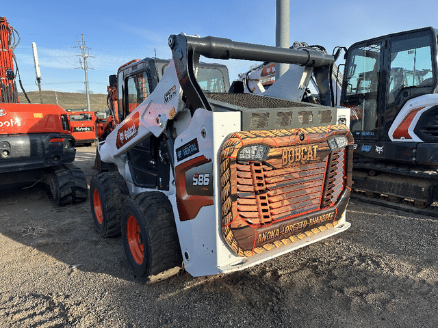 Image of Bobcat S86 equipment image 2