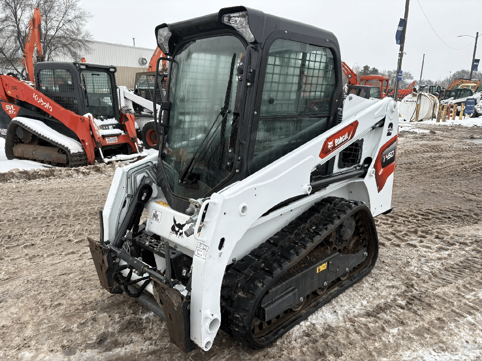 2023 Bobcat T450 Equipment Image0