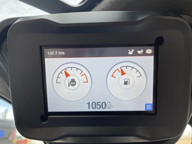 Image of Bobcat T64 equipment image 2